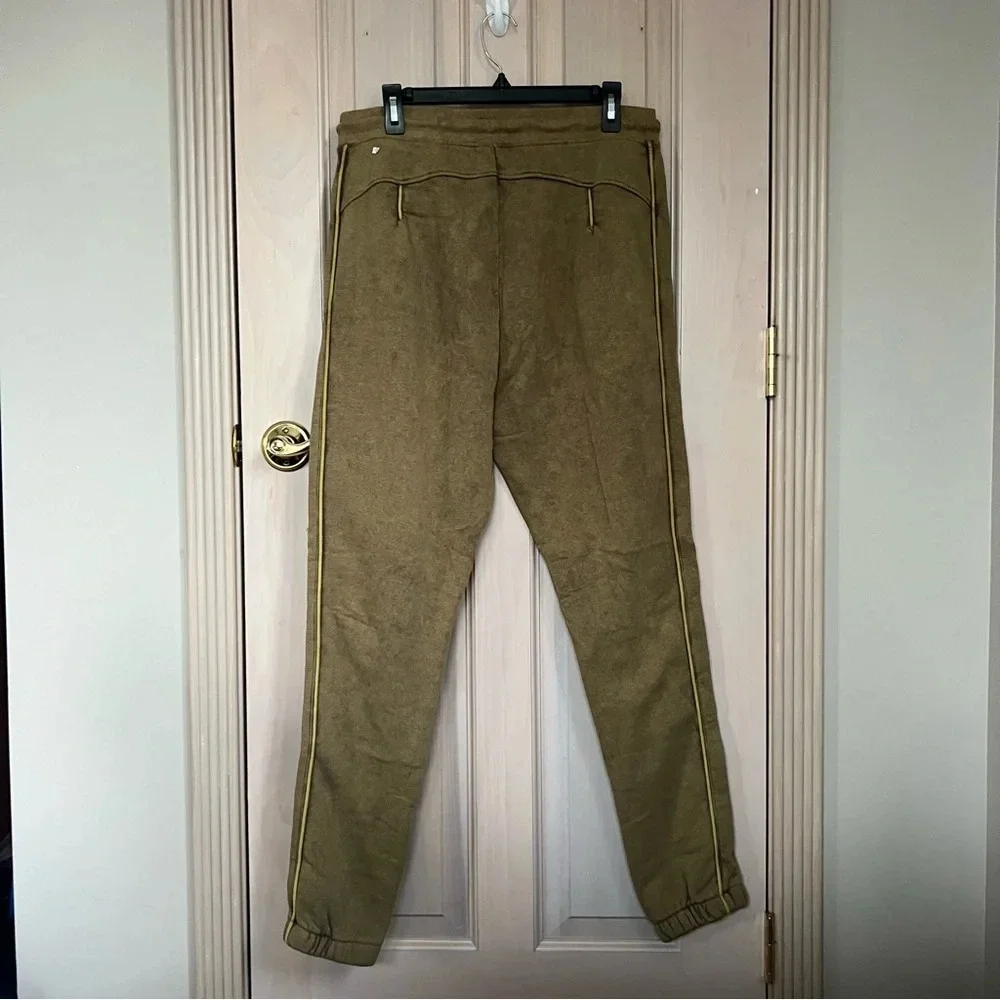 New! Alphalete Essential Oversized Jogger Brown 9866